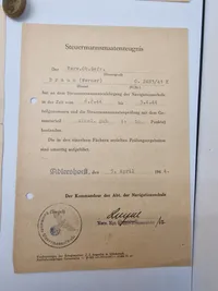 Stort originalt Kriegsmarine lot fra samme mand , Badge efter 45