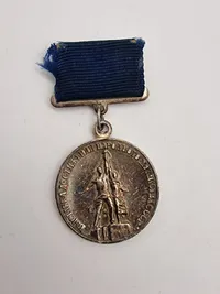 Original russisk pin og medalje
