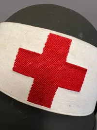 Original m1 hjelm med sanitets bånd