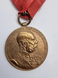 HÆRMEDALJE - ØSTRIG-UNGARN 1898 KEJSER FRANZ-JOSEF FØR 1. KRIG VÆBNEDE STYRKER