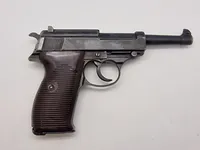 Replica af tysk Walther P38
