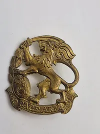 To baretmærker fra Jydske Brigade (gamle pudsemærker)