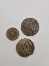 Originale mønter, bla to skillingsmønter