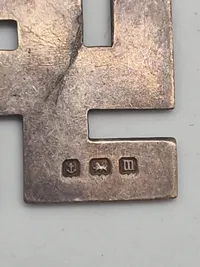 Engelsk Hagekors af Sterlingsølv fra 1911