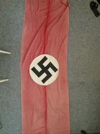 Stort originalt husbanner ca. 68 x 223 cm