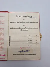 Originalt lot på modstandsmand som har siddet i KZ-lejr, tilknyttet Værløse flyvestation mm og som efterfølgende har arbejdet som langturs chauffør og har modtaget en fransk belønning for dette