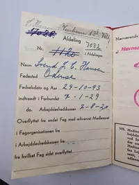 Originalt lot på modstandsmand som har siddet i KZ-lejr, tilknyttet Værløse flyvestation mm og som efterfølgende har arbejdet som langturs chauffør og har modtaget en fransk belønning for dette