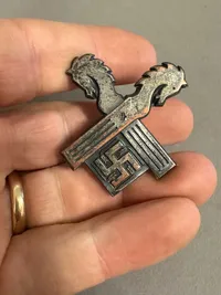 Originalt Traditional cap's badge for 18th RAD regiment. Arbeitsgau XVIII Niedersachsen-Ost. Aluminum made