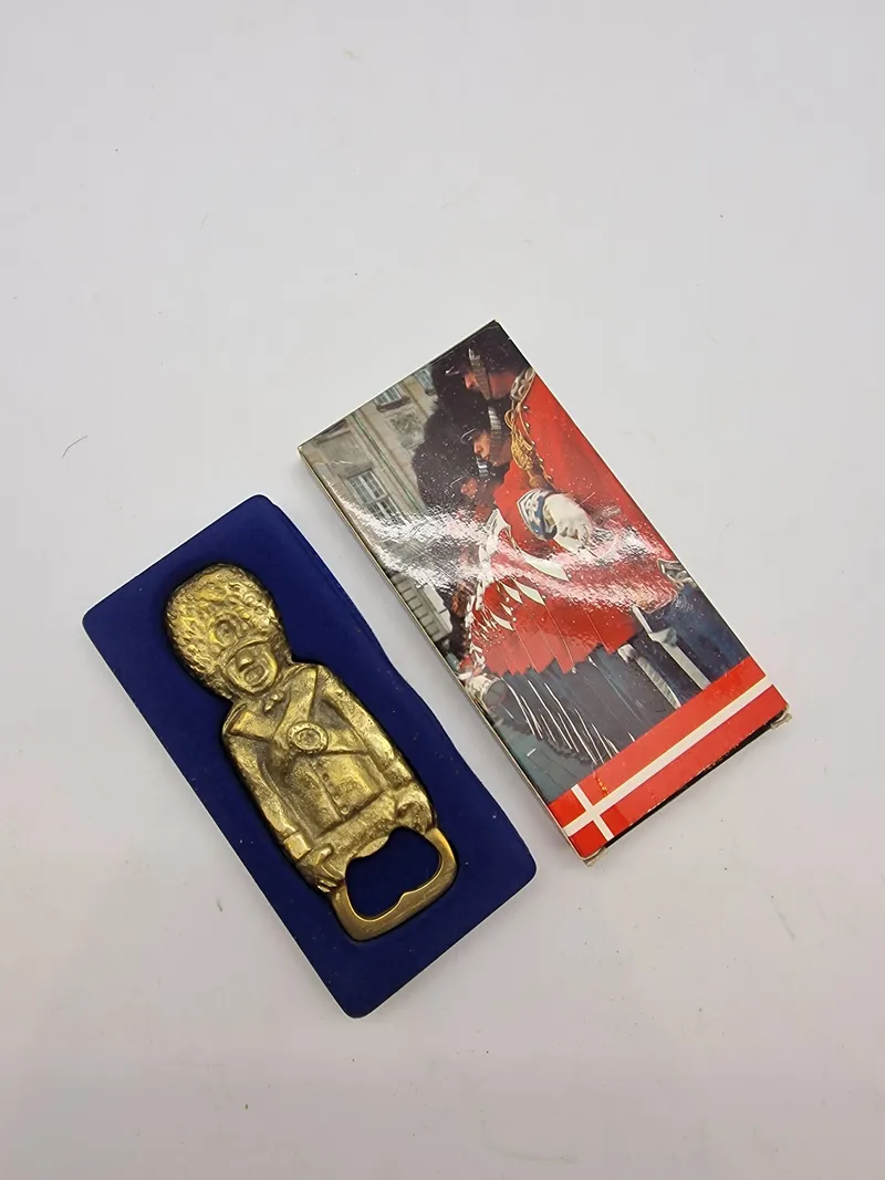 Original garder oplukker med æske