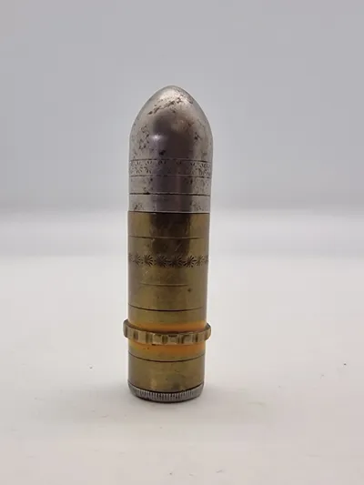 Original ww1 trenchart lighter lavet som stort projektil