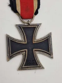 Originalt Eisernes Kreuz 2.kl med Hersteller Nr. 27 - Anton Schenkl's Nachfolger mit Sitz in Wien.