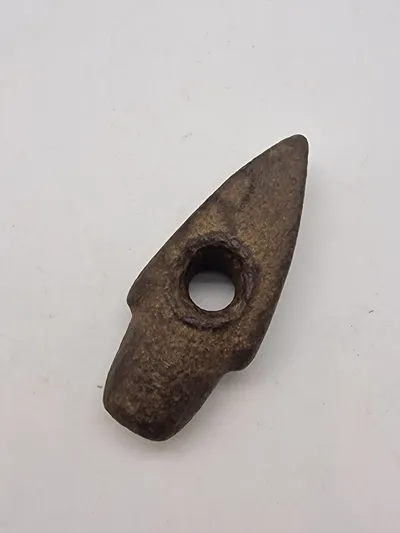 Original huløkse/bådøkse fra stenalderen, i sjælden god stand