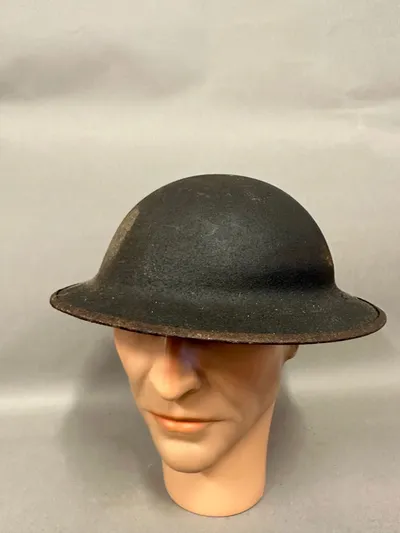 Original Amerikansk WW1 hjelm, fundet ved Verdun Frankrig