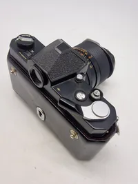 Nikon Nikormat kamera, med bule i linse