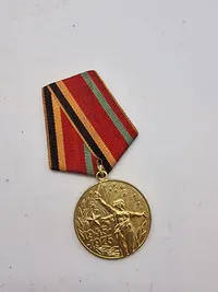 Original medalje 30-års dagen for sejren i den Store Fædrelandskrig 1941-1945 & Jubilæumsmedaljen "40-årsdagen for sejren i den Store Fædreslandskrig 1941-1945