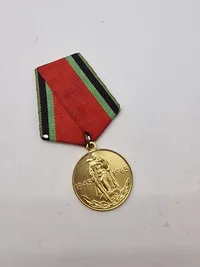 Original 30-års jubilæumsmedalje for Sovjetunionens væbnede styrker & Jubilæumsmedaljen "20-års dagen for sejren i den Store Fædrelandskrig 1941-1945
