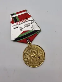 Original 30-års jubilæumsmedalje for Sovjetunionens væbnede styrker & Jubilæumsmedaljen "20-års dagen for sejren i den Store Fædrelandskrig 1941-1945