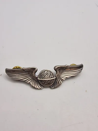 Original WWII Sterling USAAF Navigator Wing