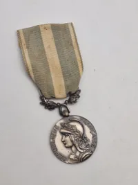 Original Médaille Coloniale Den blev oprettet i 1893 for at belønne militærtjeneste i de franske kolonier