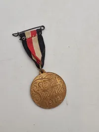 Original Rote Kreuz-Medaille, II. Klasse & Pre-WWI 1912 German National Flugspende Zeppelin Donation Bronze Medal