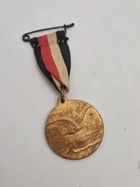 Original Rote Kreuz-Medaille, II. Klasse & Pre-WWI 1912 German National Flugspende Zeppelin Donation Bronze Medal