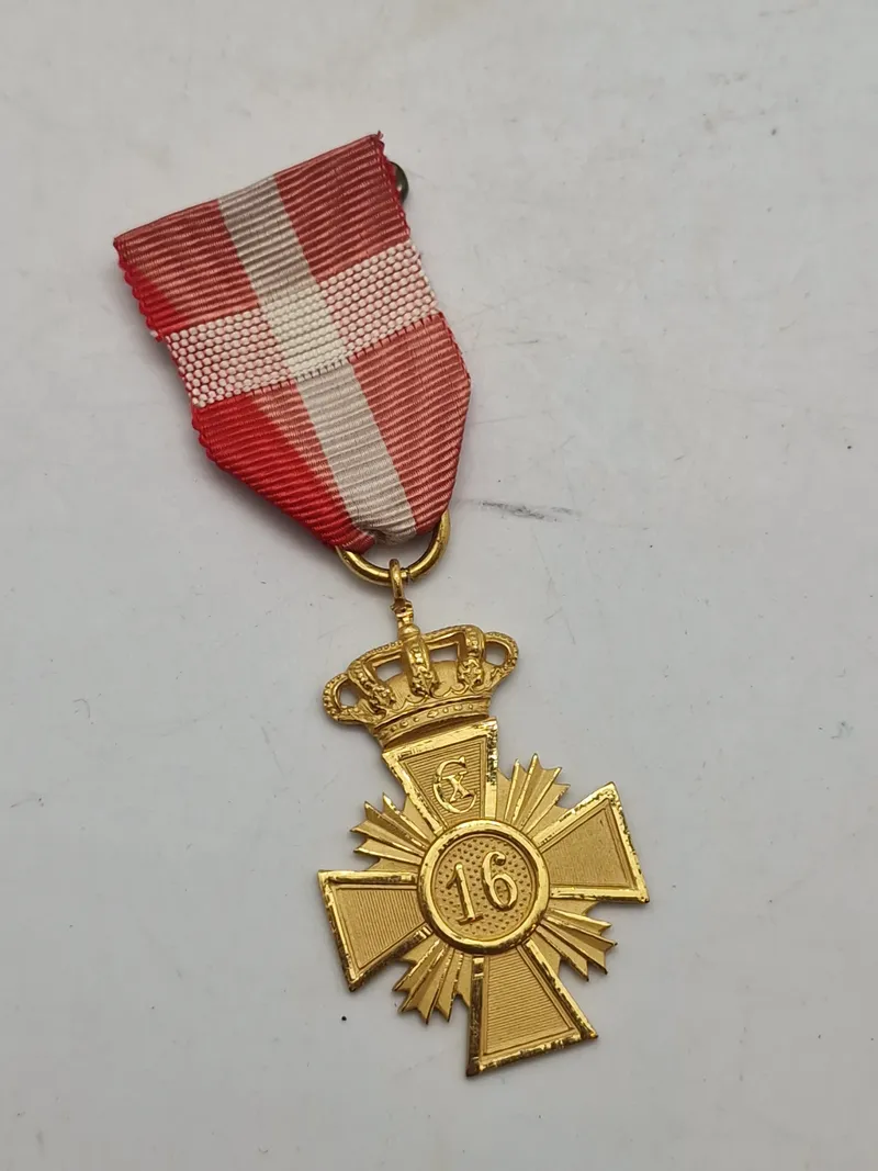 Originalt 
Christian X, 8 års hæderstegn