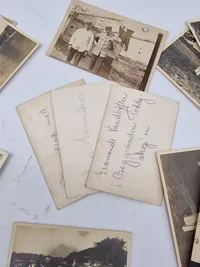 Samling fotos mm. Tur til Østen 1918 Beskrivelser er bagpå fotos
