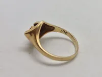 Original 14 karat guldring, vægt 2.9 gram