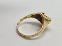 Original 14 karat guldring, vægt 2.9 gram