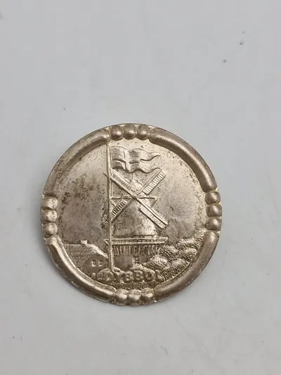 Original Dybbøl pin