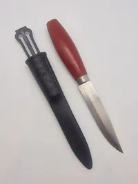 Mora kniv