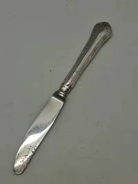 Smørekniv med greb af 830 sølv