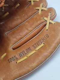 Original Mac Ilos baseball handske