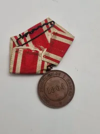 Original 1864 krigsdeltager medalje med krydsbånd