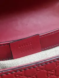 Original Gucci Rød Microguccissima Læder Medium Emily Chain Skuldertaske