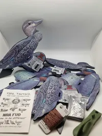 NRA FUD "Fold Up Decoys" lokkeænder, der bruges til jagt