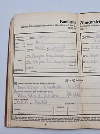 Original DEUTSCHES EINGEITS FAMILIEN STAMMBUCK - ww2