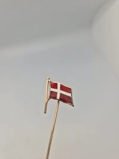Original dansk national nål fra tiden omkring ww2