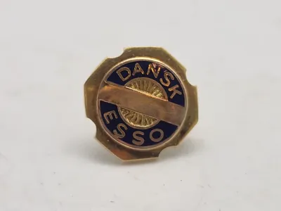 Original ESSO nål af 14 karat guld (585)