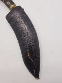 Khukri kniv, rang og æske til patroner