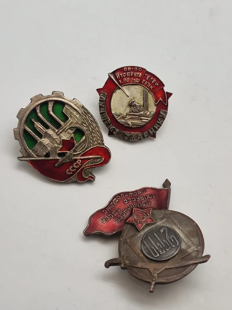 Originale russiske badges