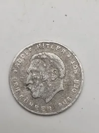 Sjælden original valgtoken eller propagandamønt fra det tyske valg den 14. september 1930.
Teksten på mønten lyder "WÄHLT AM 14 SEPTEMBER 1930 LISTE 9",