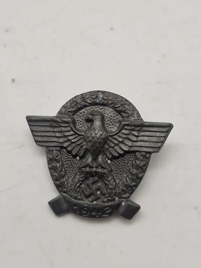 Originalt “Tag Der Polizei” badge