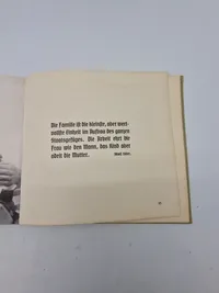 Originalt Deutsches Frauenschaffen

Jahrbuch der Reichsfrauenführung