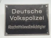 Originalt skilt -Deutsche Volkspolizei
Abschnittsbevollmächtigter