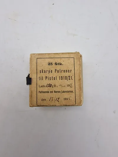 Original æske til 1910/21 ammunition dateret til 1935
