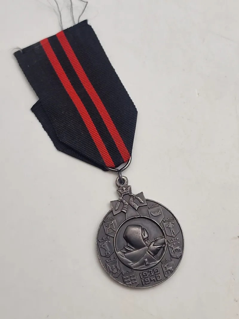 Original finsk medalje tildelt for Danskere udlændinge deltagelse i Vinterkrigen 1939-1940.