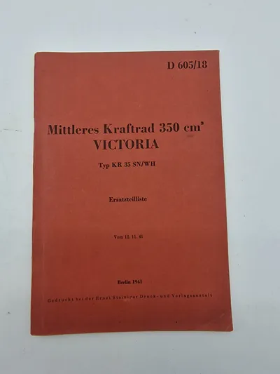 Mittleres Kraftrad 350 cm³ VICTORIA
Typ KR 35 SN/WH
Vom 12. 11. 41