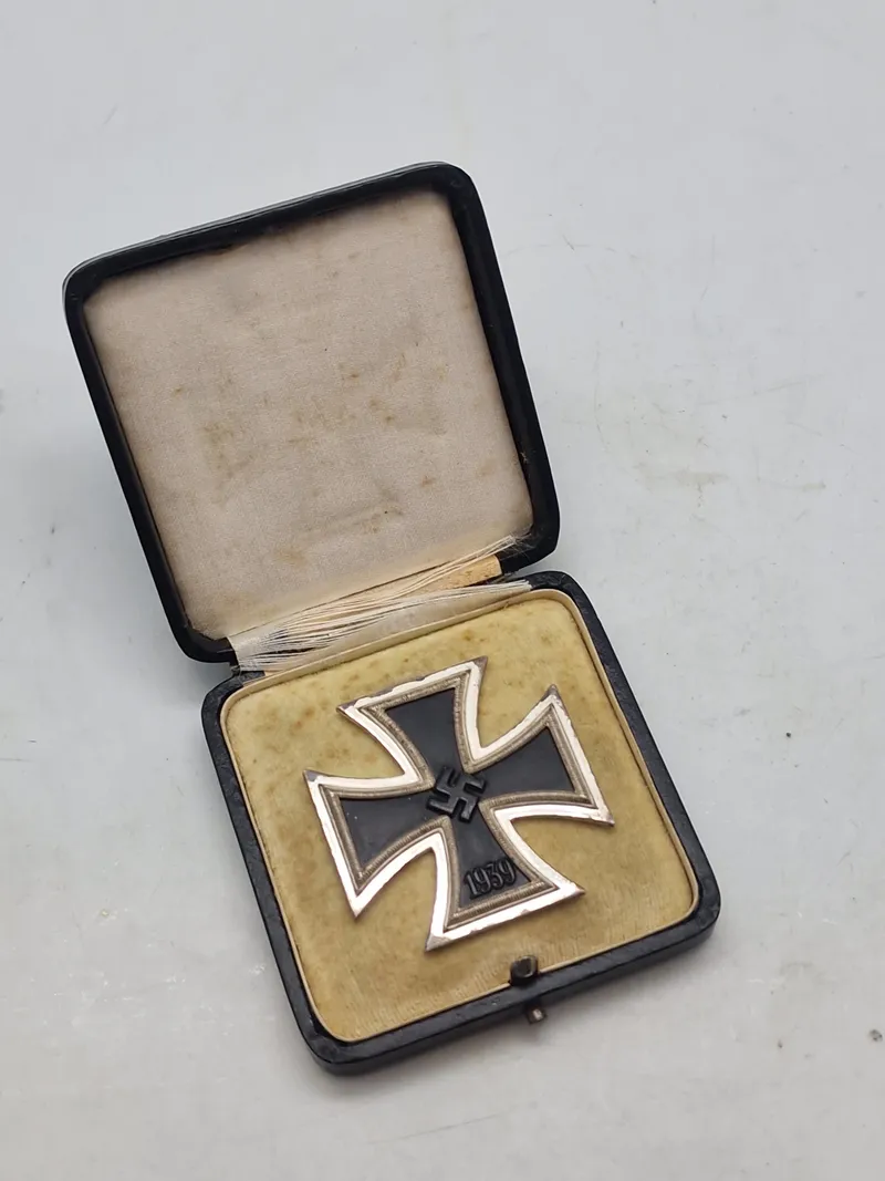 Originalt Eisernes Kreuz 1939  Otto Schickle Pforzheim