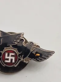 Sjældent Originalt  Dansk WW2 D:N:S:A:P:  ravnemærke